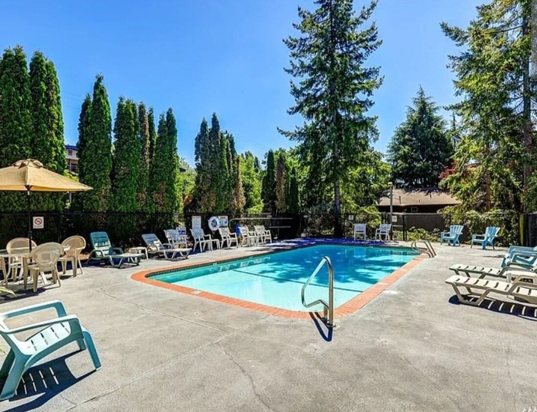 Foto principal - Charming 2BR Condo in Burien