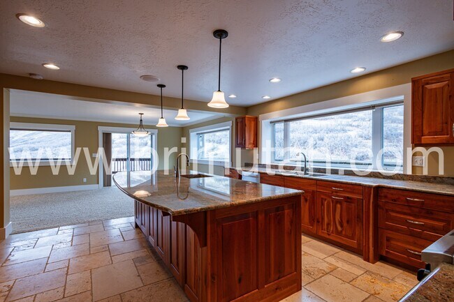 Foto del edificio - 105 Young Oak Rd