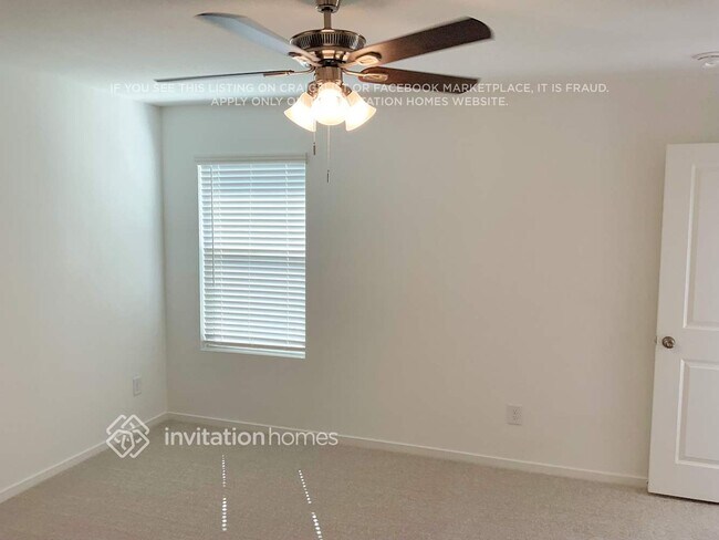 Building Photo - 1410 Merlin Blf St