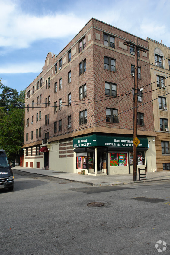 Primary Photo - 497 Van Cortlandt Park Ave