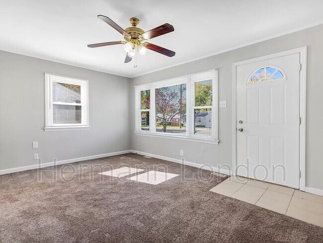 Building Photo - 4540 Ashby Rd