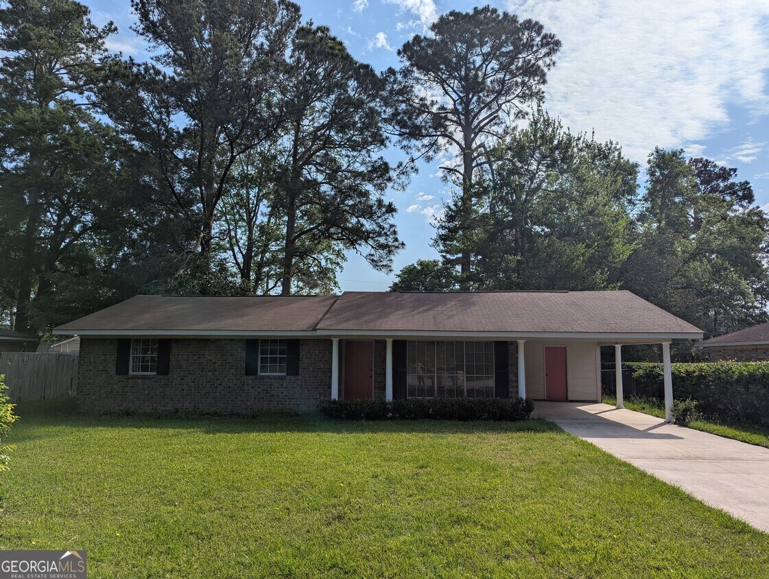 Foto principal - 113 Oglethorpe Rd