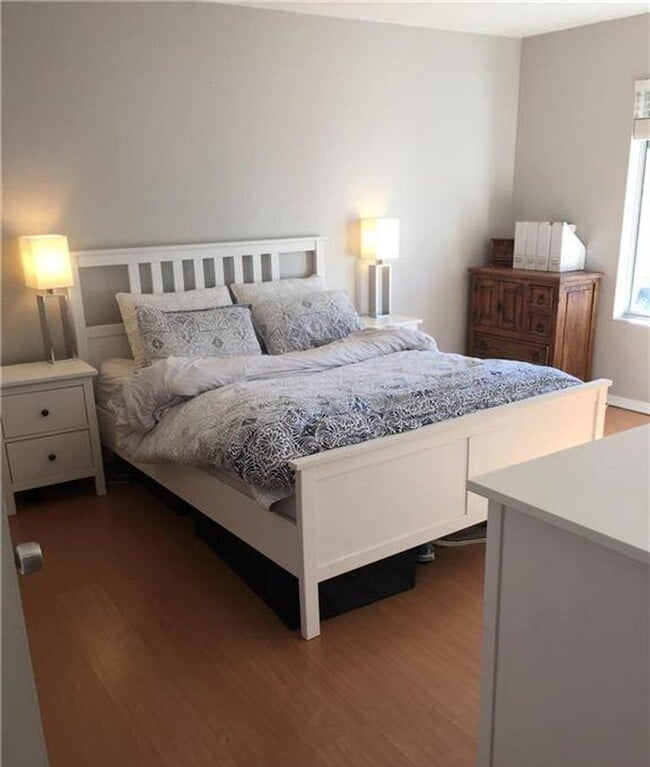 Building Photo - 2bed/1bath w/ 1 car garage in the heart of Mission Viejo