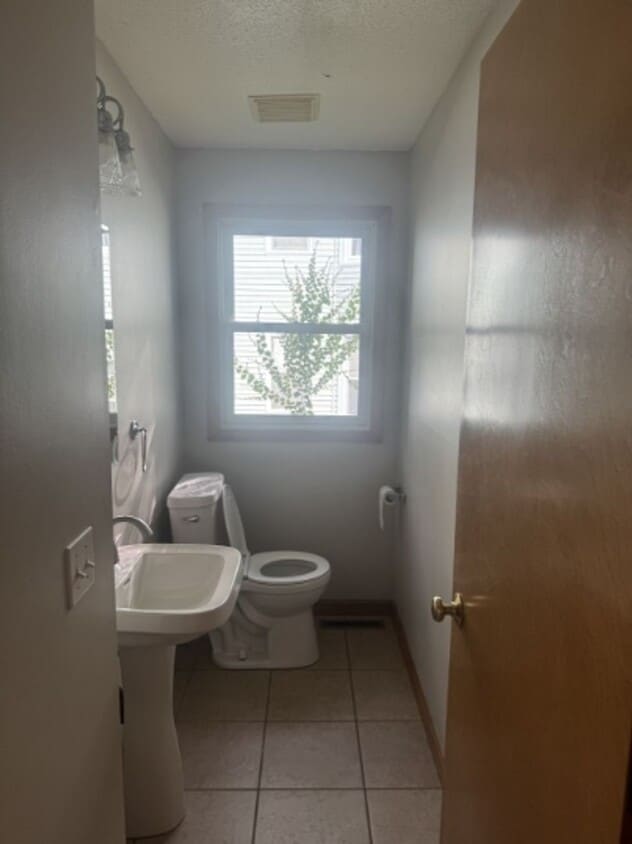 Building Photo - 41-43 Lawe St