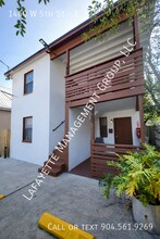 Building Photo - 1460 W 5th St