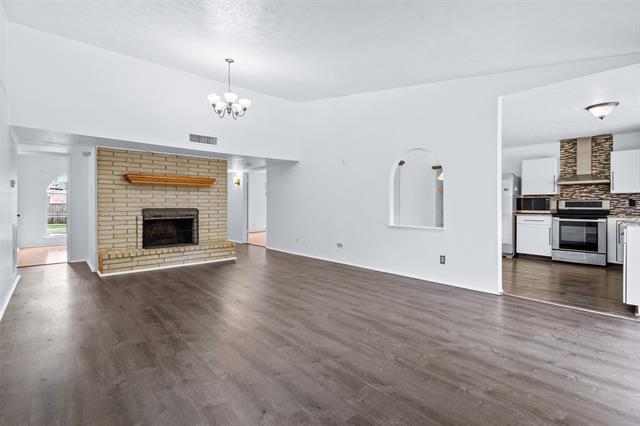 Foto del edificio - 1440 Harvest Glen Dr