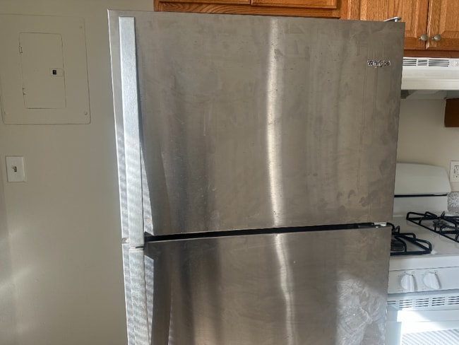 Building Photo - 895 Main St