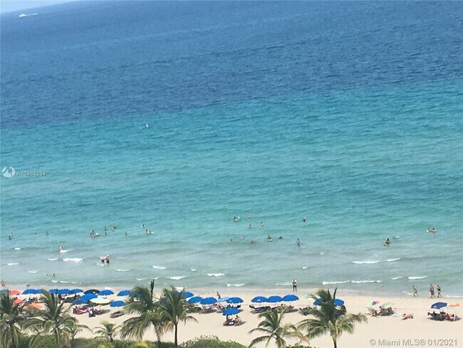 Foto del edificio - 2030 S Ocean Dr