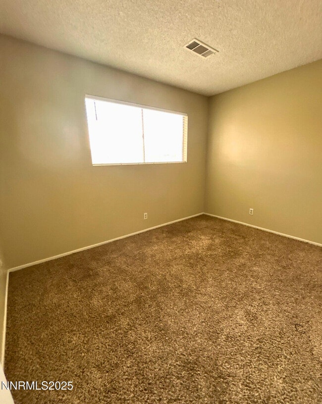 Building Photo - 3545 Willow Hills Cir