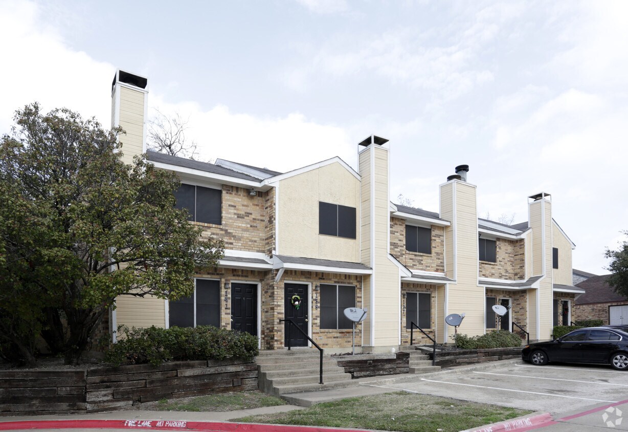 Highland Oaks Alquileres en Duncanville, TX