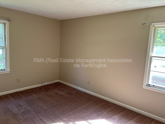 Foto del edificio - 764 Cheatham Rd