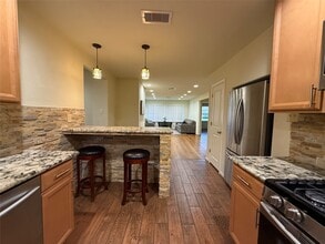 Building Photo - 4045 Osby Dr
