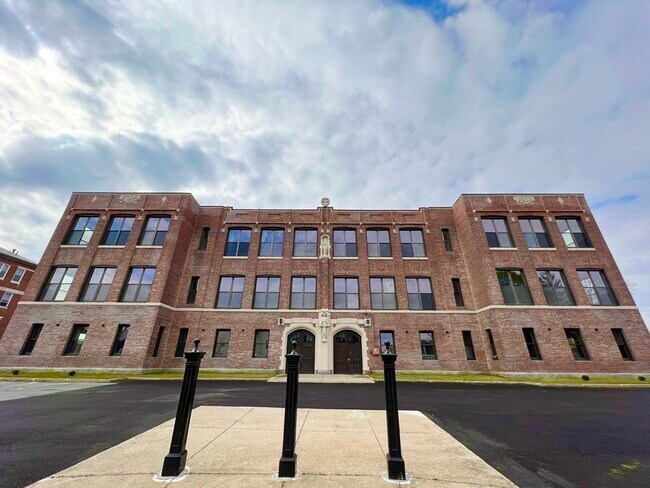 Foto del edificio - 106 Washington St