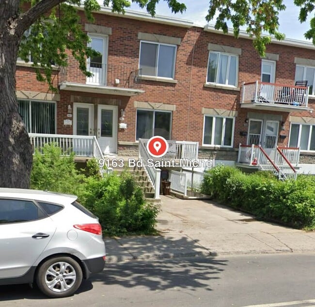 Building Photo - 9163 Bd Saint-Michel