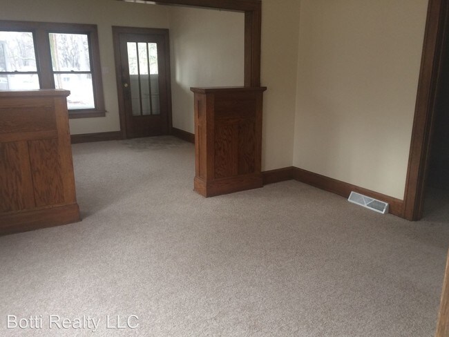 Foto del edificio - 413 Adams St