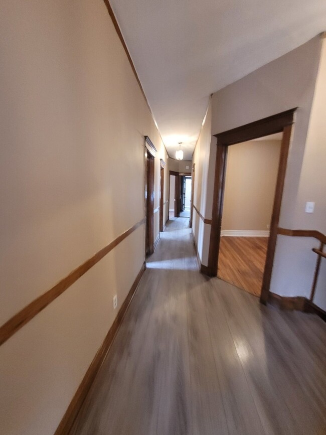 Foto del edificio - 7322 S Coles Ave