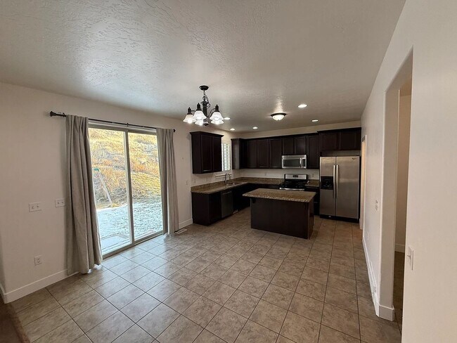 Foto del edificio - Beautiful Home in quiet Cul de sac