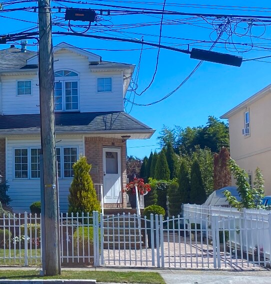 Primary Photo - 96 Mill Rd