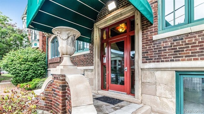 Foto del edificio - 122 W Willis St