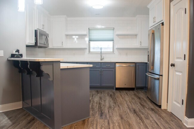 Building Photo - 2614 Paige Cir