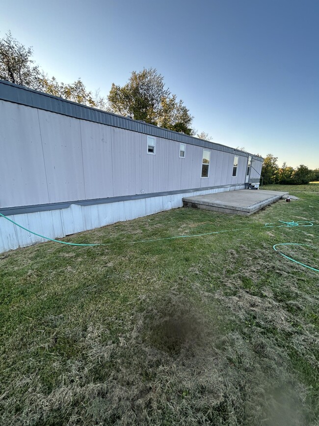 Building Photo - 5400 Jimtown Rd