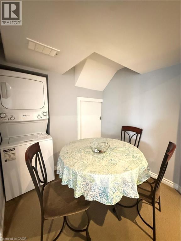 Photo du bâtiment - 119 Newcastle Dr