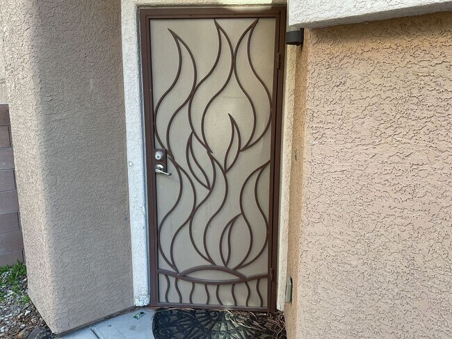 Foto del edificio - Stunning 4-Bedroom Home with Pool, Fire Pi...