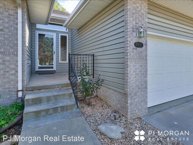 Foto del edificio - 2 br, 2 bath House - 10027 S 171st St.