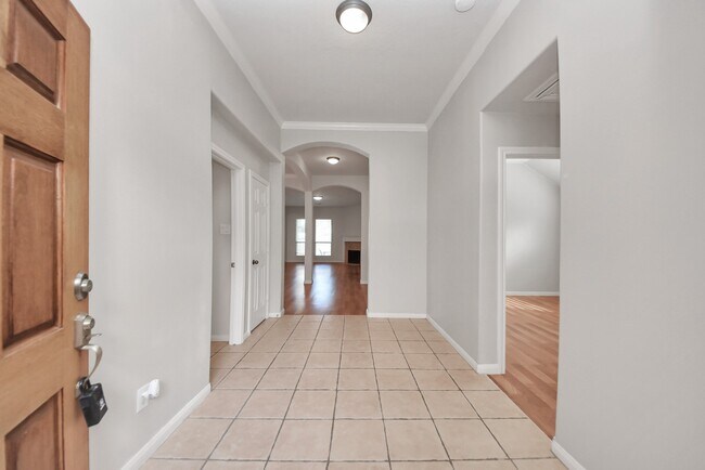 Foto del edificio - 8719 Sailing Dr