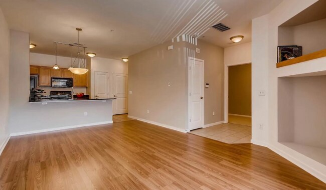 Foto del edificio - 4100 N Albion St