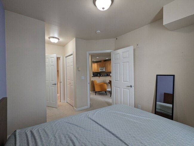Building Photo - 1 br, 1 bath House - 4847 California Ave U...