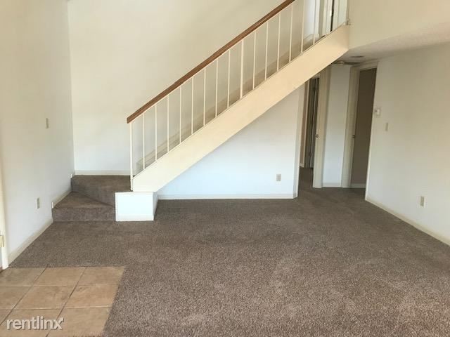 Building Photo - 2 br, 2 bath Condo - 1450 S Webb Rd # 421