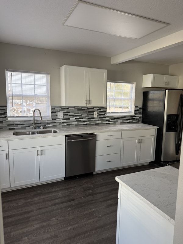 Building Photo - 152 Taney St