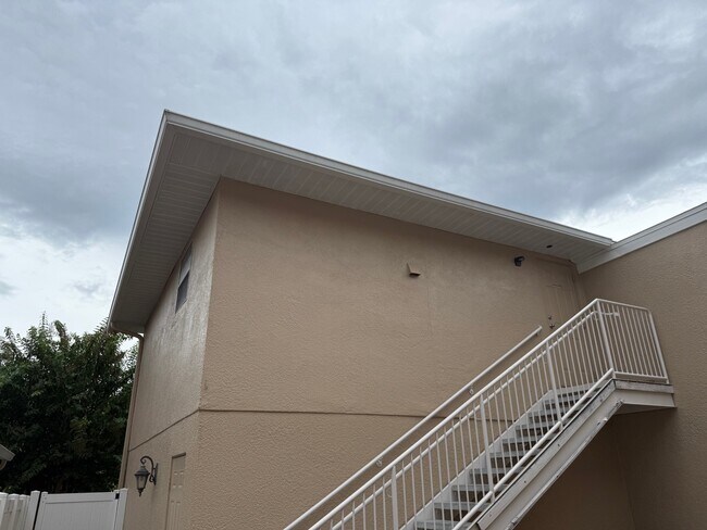 Foto del edificio - 14225 Confetti Dr