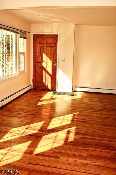 Foto del edificio - 2779 Morris Ave