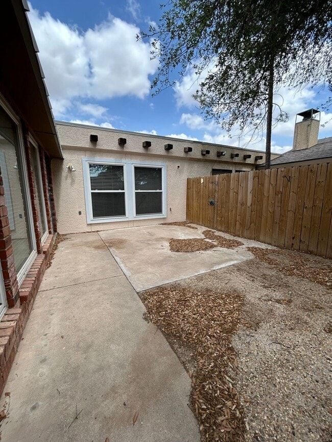 Foto del edificio - Beautiful Patio Home