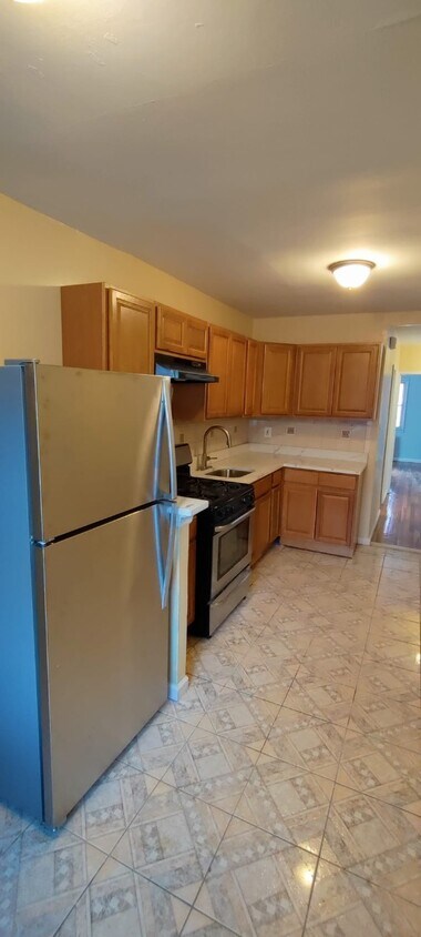 Foto principal - 10220 Avenue J