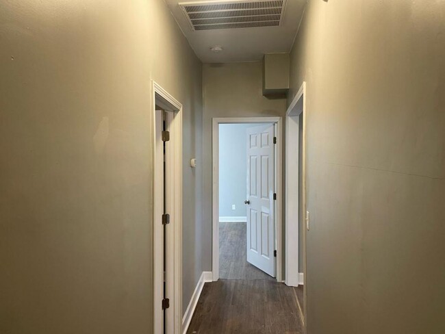 Foto del edificio - 247 Woods St