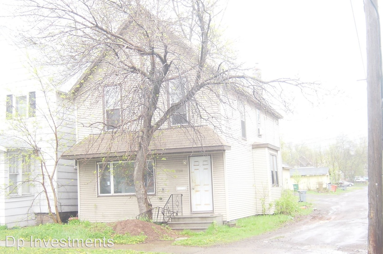 Foto principal - 5711 Wadena St