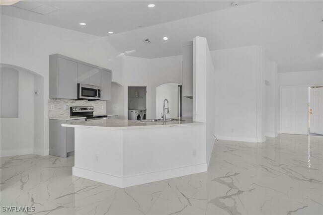 Foto del edificio - 1402 Fred Ave S