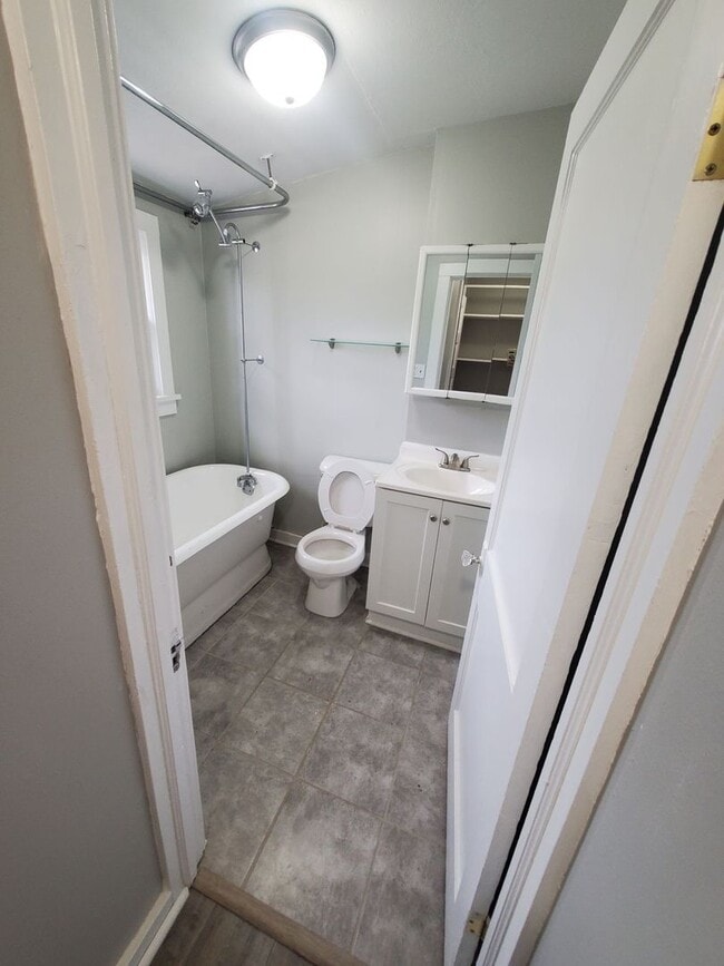 Foto del edificio - 3201 Charles St