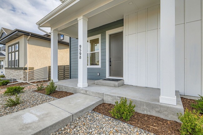 Building Photo - 9598 Wolf Valley Dr.