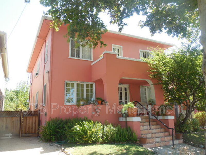 Foto principal - 1725 26th St