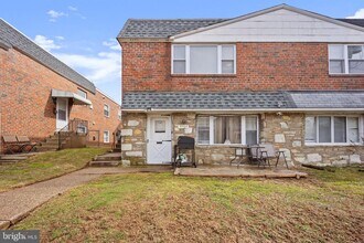 Building Photo - 7727 Langdon St