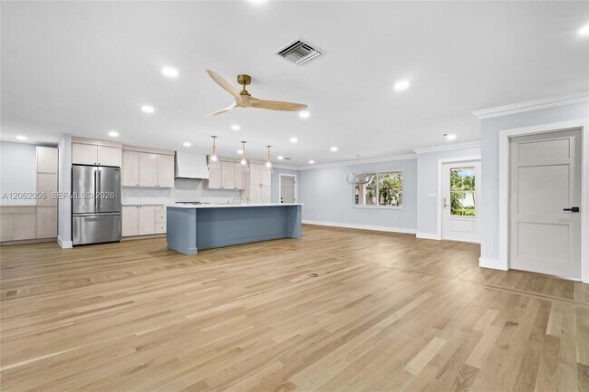 Foto del edificio - 6000 SW 17th St