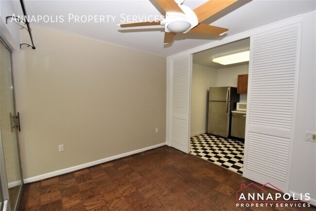 Foto del edificio - 796d fairview ave