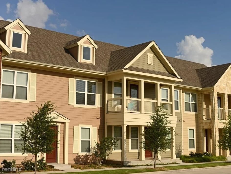 6740 Davidson St, The Colony, TX 75056 Condo for Rent in The Colony