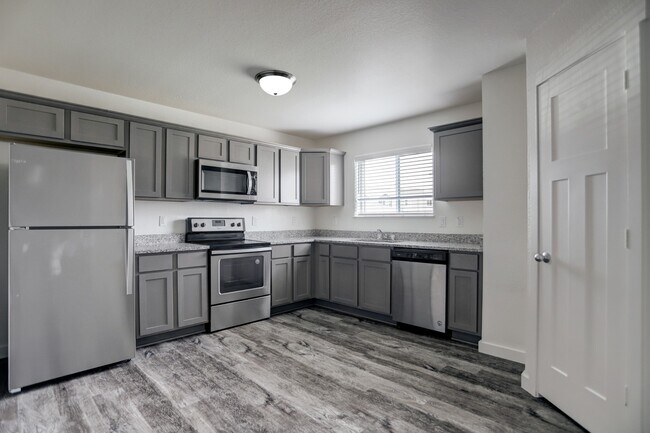 Foto del edificio - 21155 Gosling Rd