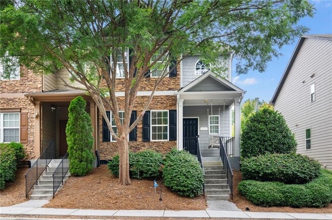 Building Photo - 5227 Whiteoak Ave