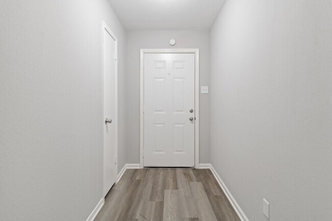 Foto del edificio - 125 Bastrop St